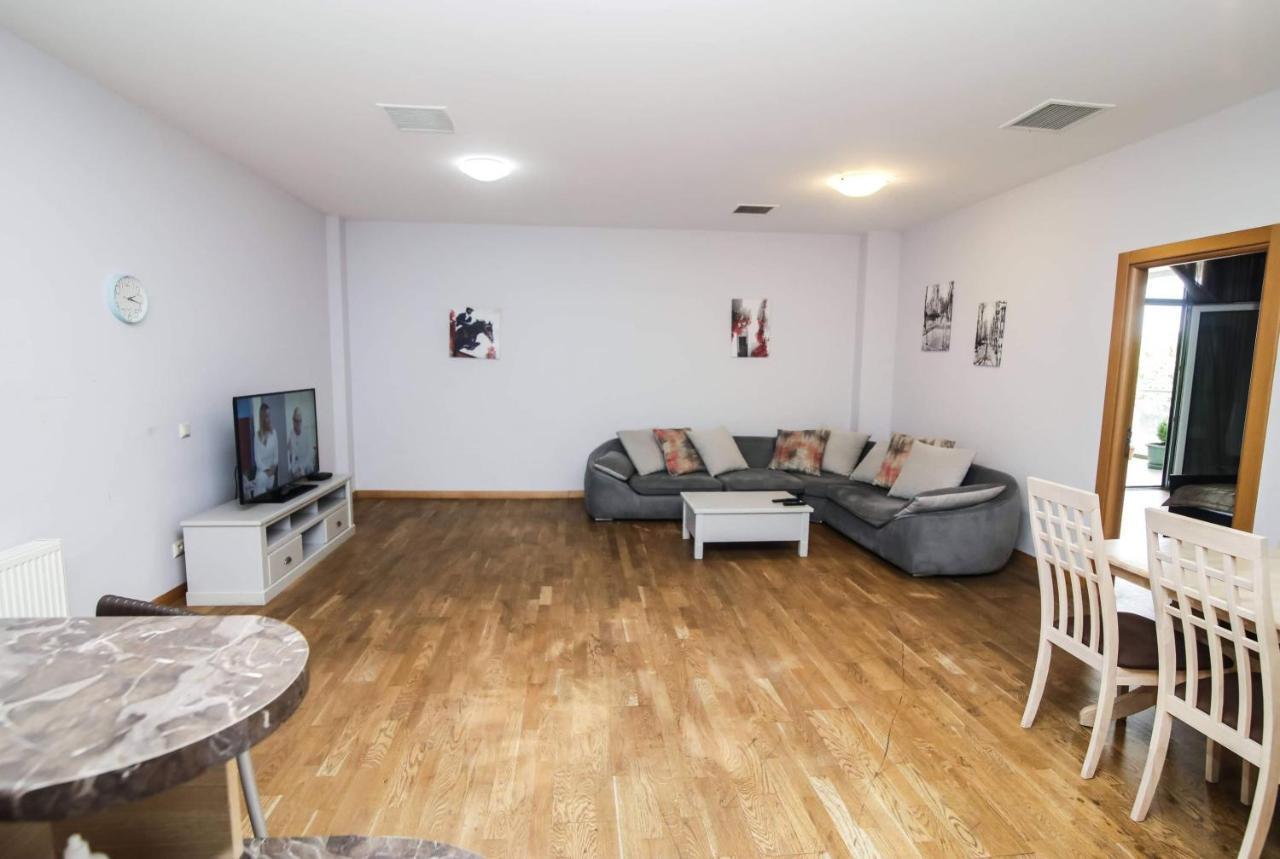 Bc Apartments Tiflis Dış mekan fotoğraf